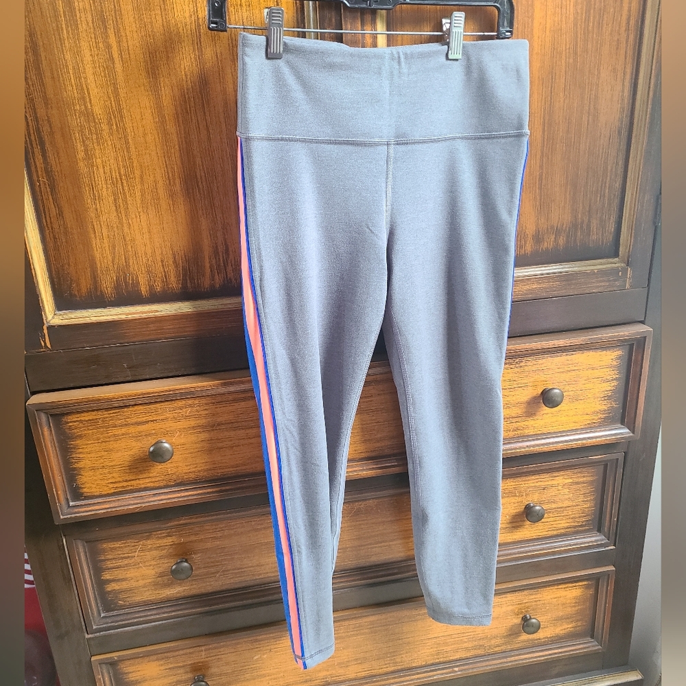 Gap GapFit‎ Blackout Technology Leggings - Small REGULAR